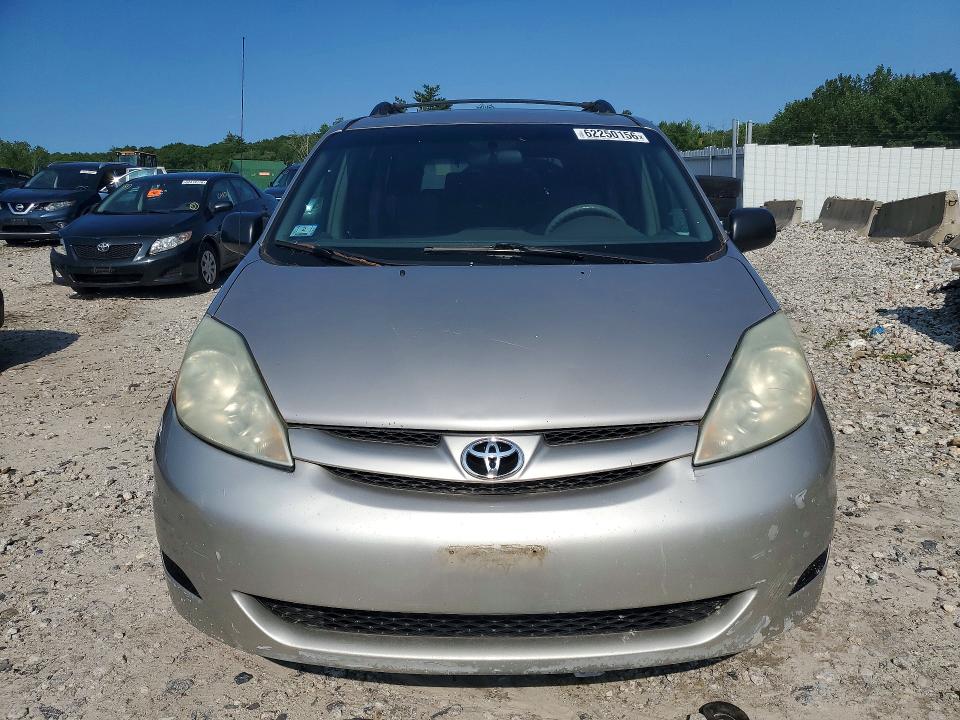 2006 Toyota Sienna მანქანა იყიდება აუქციონზე, vin: 5TDZA23C56S498451, აუქციონის ნომერი: 62250156