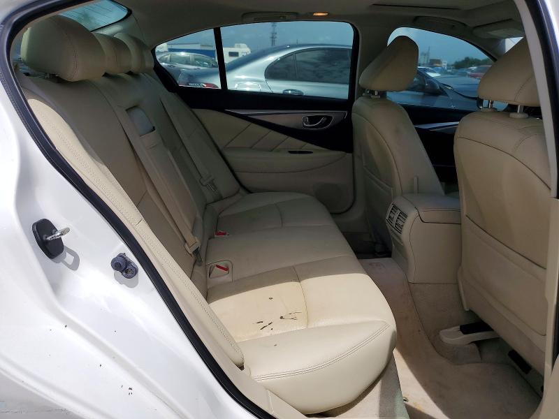 Продаж на аукціоні авто 2015 Infiniti Q50, vin: JN1BV7AP8FM330553, номер лоту: 61066216