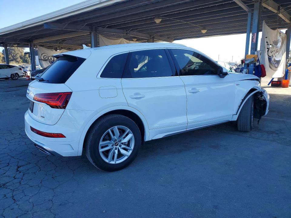 Aukcja sprzedaży 2023 Audi Q5, vin: WA1GAAFYXP2103949, numer aukcji: 61064496