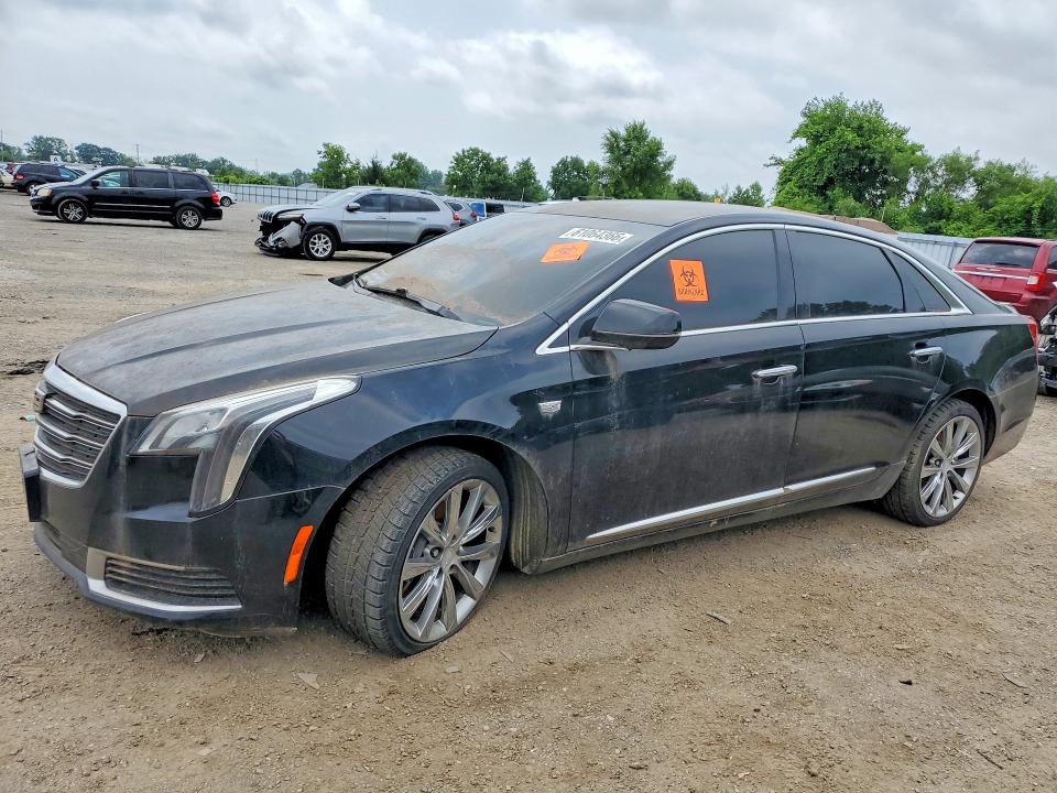 Auction sale of the 2018 Cadillac Xts, vin: 2G61L5S31J9124742, lot number: 61064366