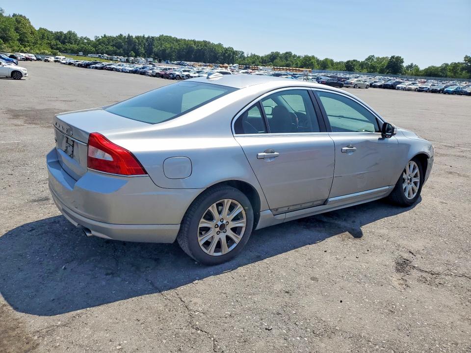 62326526 :رقم المزاد ، YV1940AS7B1139559 vin ، 2011 Volvo S80 مزاد بيع