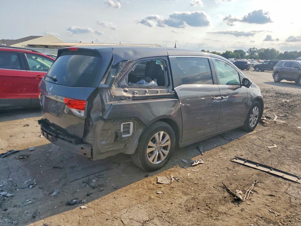 62086216 :رقم المزاد ، 5FNRL5H4XFB086432 vin ، 2015 Honda Odyssey مزاد بيع