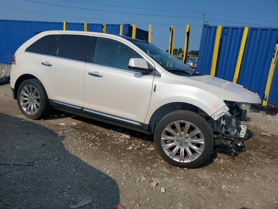 Продаж на аукціоні авто 2011 Lincoln Mkx, vin: 2LMDJ8JK7BBJ07139, номер лоту: 62923656