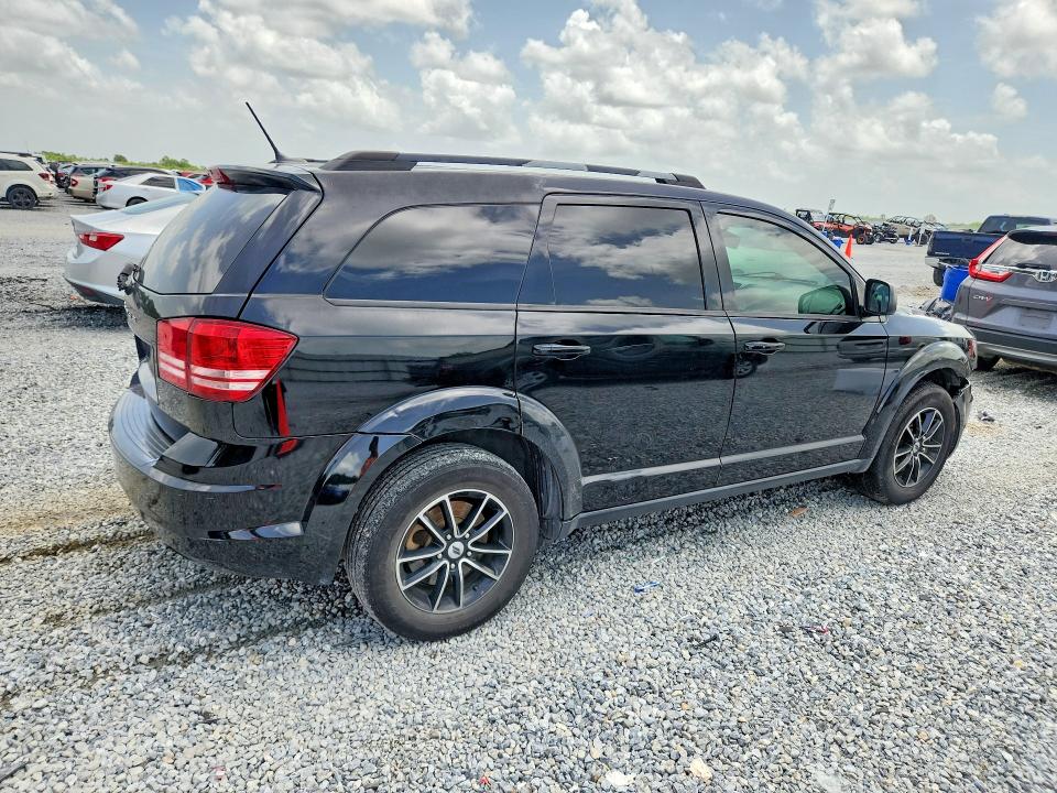 Auction sale of the 2018 Dodge Journey, vin: 3C4PDCAB1JT319383, lot number: 61368846