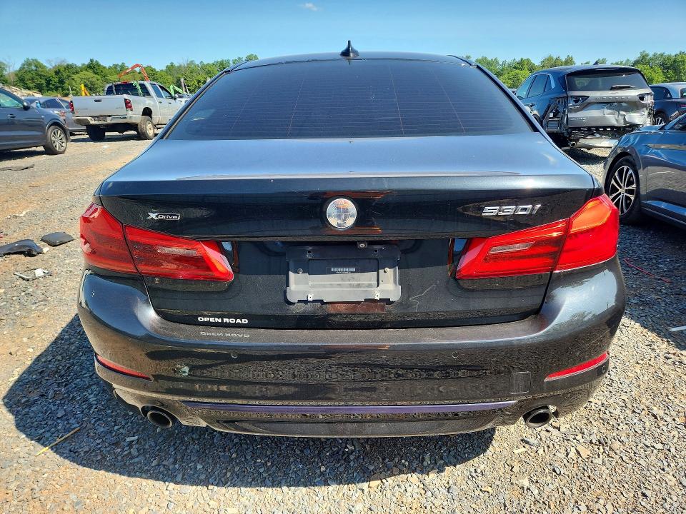 61616756 :رقم المزاد ، WBAJA7C56KWW07017 vin ، 2019 Bmw 530 مزاد بيع
