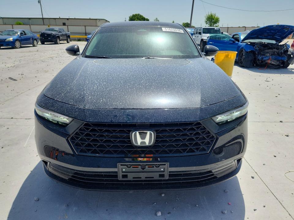 61623316 :رقم المزاد ، 1HGCY1F26TA015932 vin ، 2026 Honda Accord مزاد بيع