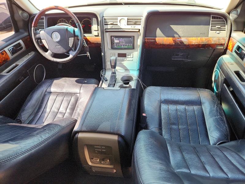 60631996 :رقم المزاد ، 5LMFU27R53LJ47148 vin ، 2003 Lincoln Navigator مزاد بيع