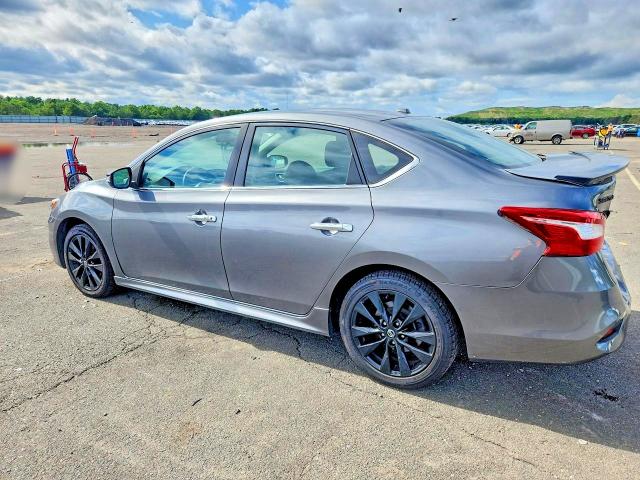 2018 Nissan Sentra მანქანა იყიდება აუქციონზე, vin: 3N1AB7AP0JY272299, აუქციონის ნომერი: 63314506