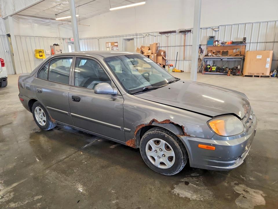 61409886 :رقم المزاد ، KMHCG45C65U600505 vin ، 2005 Hyundai Accent مزاد بيع