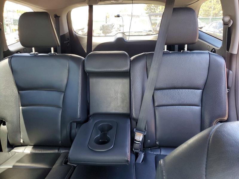 60446406 :رقم المزاد ، 5FNYF6H90HB082655 vin ، 2017 Honda Pilot مزاد بيع