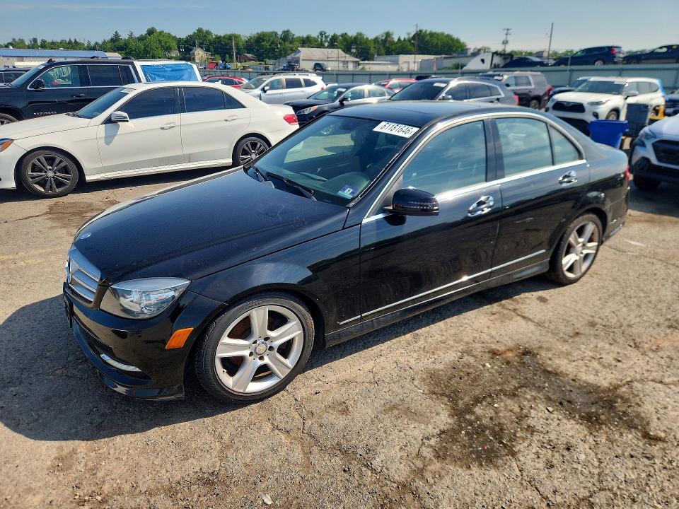 2011 Mercedes-benz C მანქანა იყიდება აუქციონზე, vin: WDDGF8BB6BR177361, აუქციონის ნომერი: 61181646