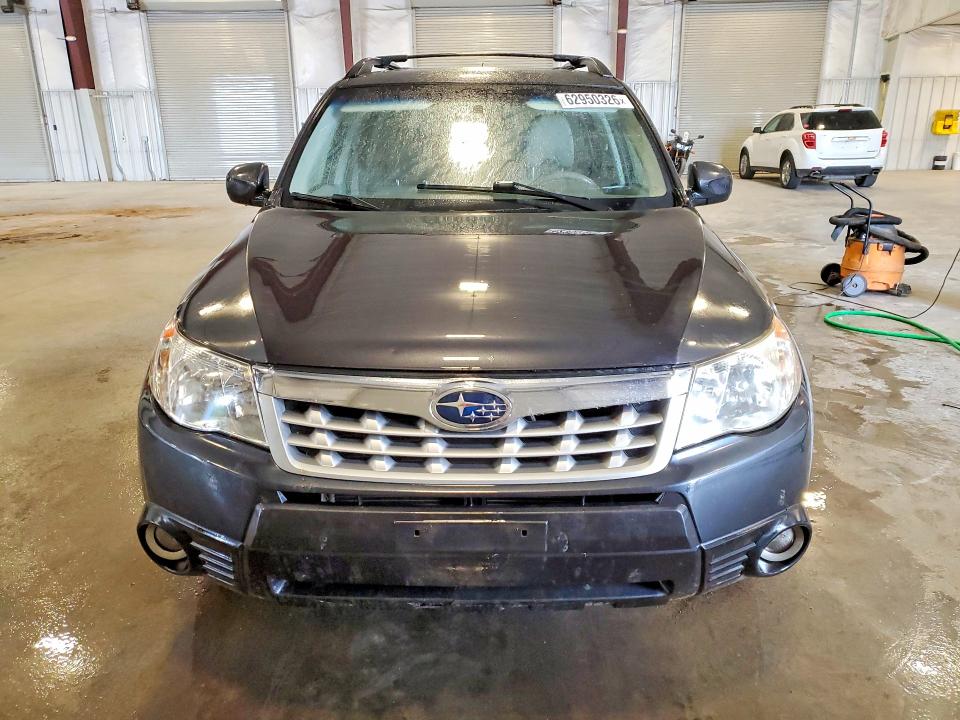 2011 Subaru Forester მანქანა იყიდება აუქციონზე, vin: JF2SHAEC2BH763637, აუქციონის ნომერი: 62950326