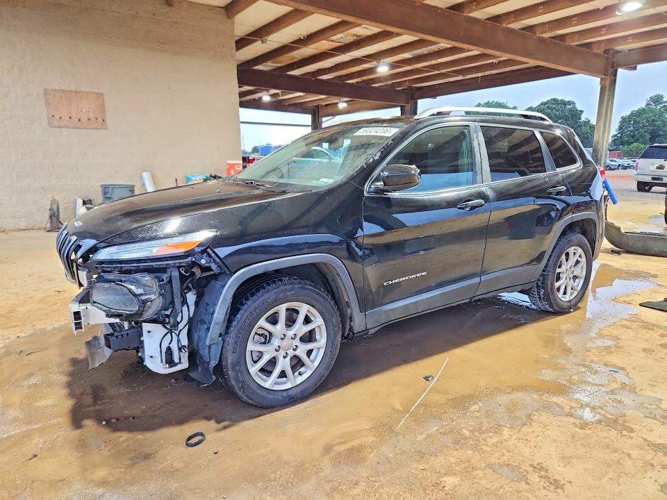 2018 Jeep Cherokee მანქანა იყიდება აუქციონზე, vin: 1C4PJLCB3JD611421, აუქციონის ნომერი: 59324236