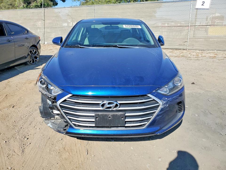 62006666 :رقم المزاد ، 5NPD74LF8HH059333 vin ، 2017 Hyundai Elantra مزاد بيع