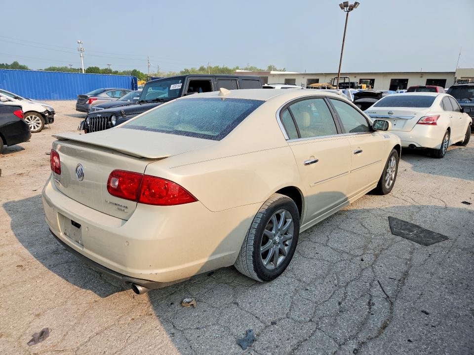 62322846 :رقم المزاد ، 1G4HC5EM1BU145929 vin ، 2011 Buick Lucerne مزاد بيع