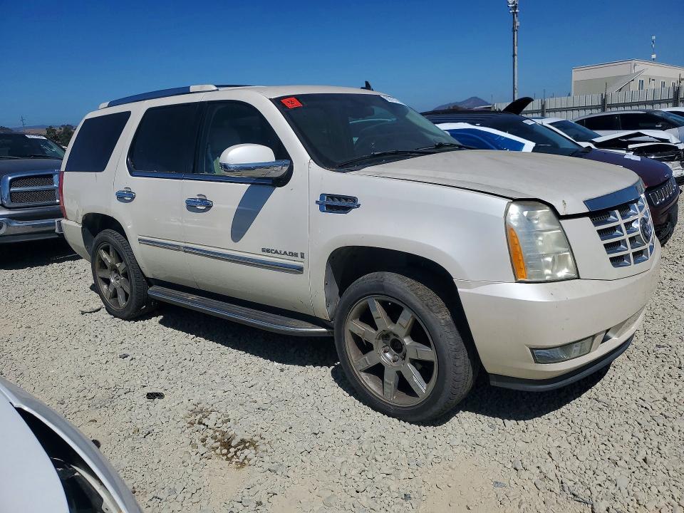 60701686 :رقم المزاد ، 1GYFK63817R173227 vin ، 2007 Cadillac Escalade مزاد بيع