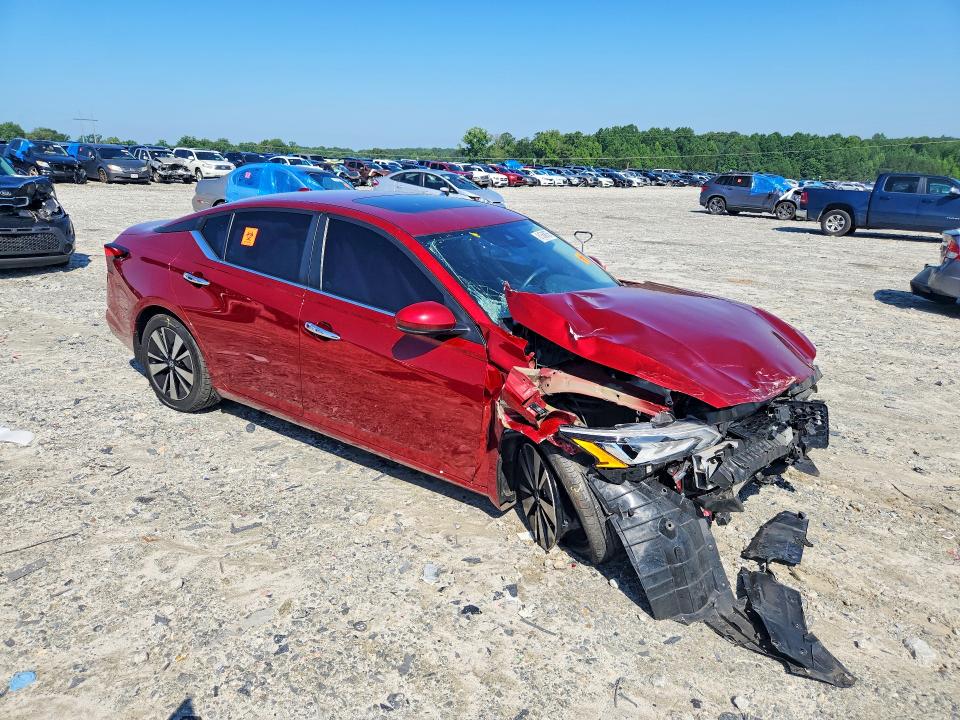 Продажа на аукционе авто 2022 Nissan Altima, vin: 1N4BL4DW2NN363275, номер лота: 61568356