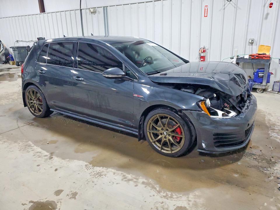 59701976 :رقم المزاد ، 3VW4T7AU5HM057755 vin ، 2017 Volkswagen Gti مزاد بيع