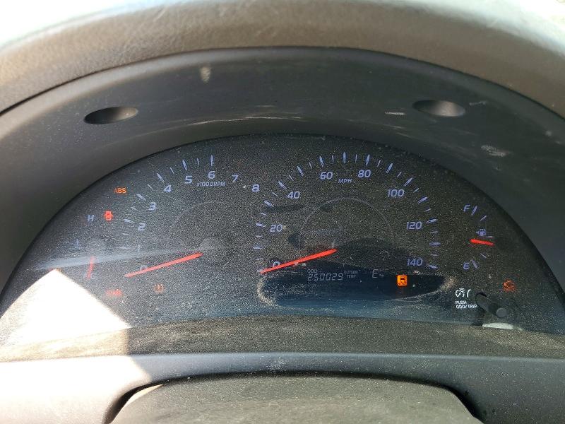 62907456 :رقم المزاد ، 4T1BF3EK9AU567266 vin ، 2010 Toyota Camry مزاد بيع