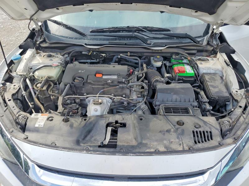 59960246 :رقم المزاد ، 19XFC2F70JE017715 vin ، 2018 Honda Civic مزاد بيع