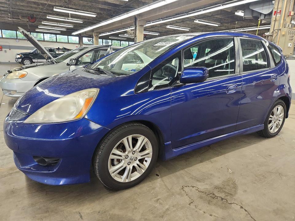 Продажа на аукционе авто 2010 Honda Fit, vin: JHMGE8H48AC025023, номер лота: 61839856