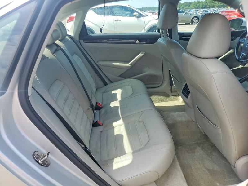 2015 Volkswagen Passat მანქანა იყიდება აუქციონზე, vin: 1VWCV7A3XFC019725, აუქციონის ნომერი: 57309266