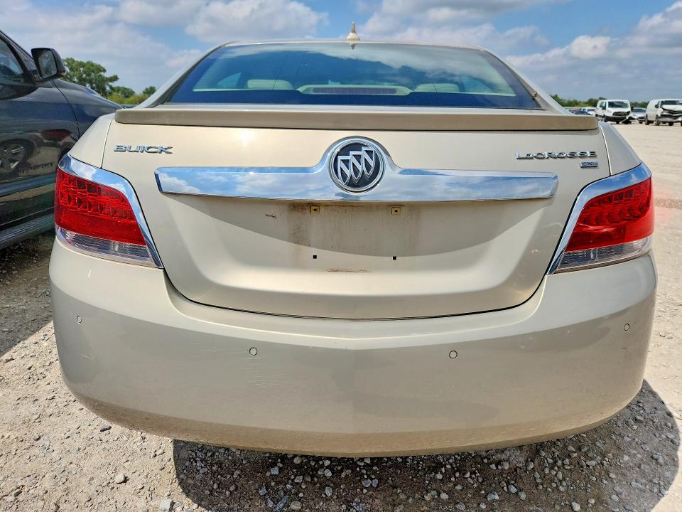62291026 :رقم المزاد ، 1G4GC5ED6BF187027 vin ، 2011 Buick Lacrosse مزاد بيع