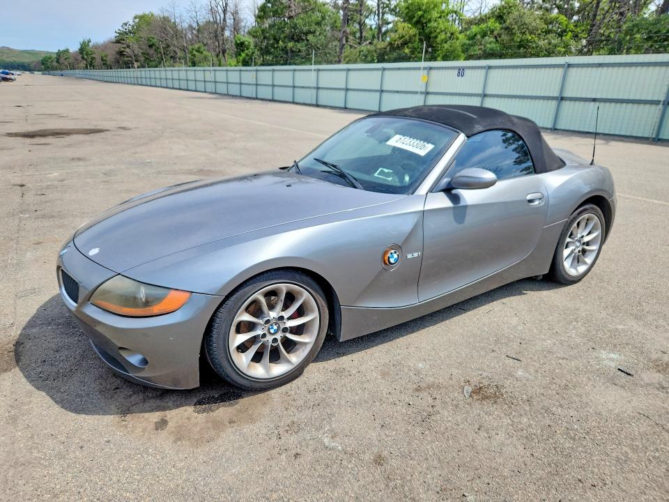 61233306 :رقم المزاد ، 4USBT33493LS47143 vin ، 2003 Bmw Z4 مزاد بيع