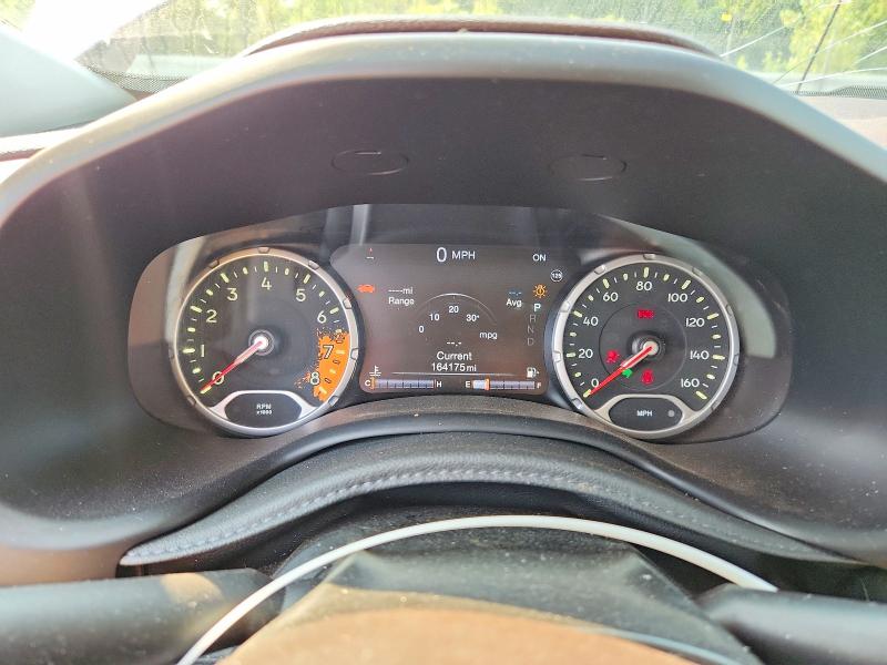 62401416 :رقم المزاد ، ZACCJADB9HPF09411 vin ، 2017 Jeep Renegade مزاد بيع