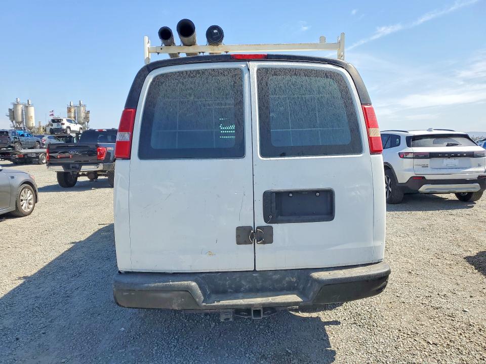 Продаж на аукціоні авто 2015 Chevrolet Express G2500, vin: 1GCWGGFF3F1107928, номер лоту: 62866956