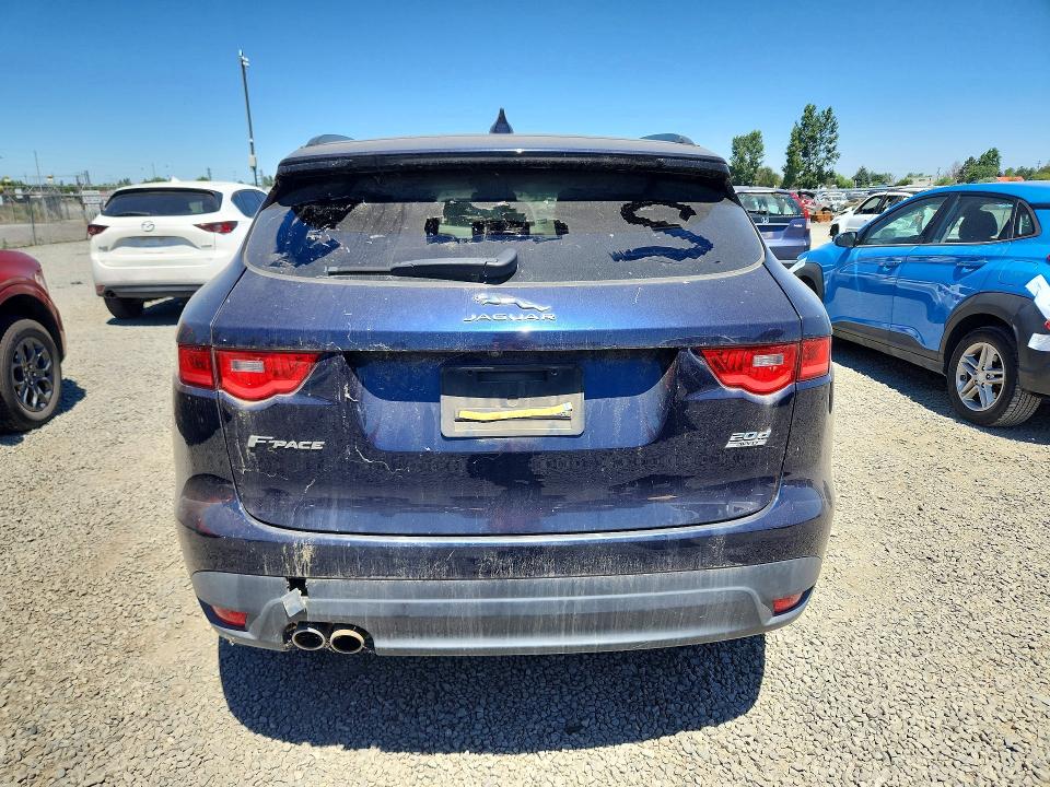 2018 Jaguar F-pace მანქანა იყიდება აუქციონზე, vin: SADCJ2FN7JA279018, აუქციონის ნომერი: 60685506