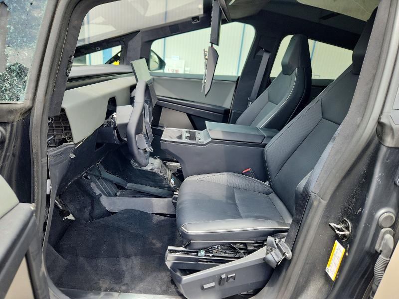 Продаж на аукціоні авто 2025 Tesla Cybertruck, vin: 7G2CEHED5SA075011, номер лоту: 62816176