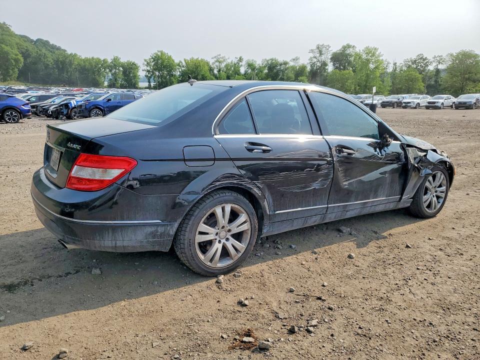 60447866 :رقم المزاد ، WDDGF8BB0BR134053 vin ، 2011 Mercedes-benz C مزاد بيع