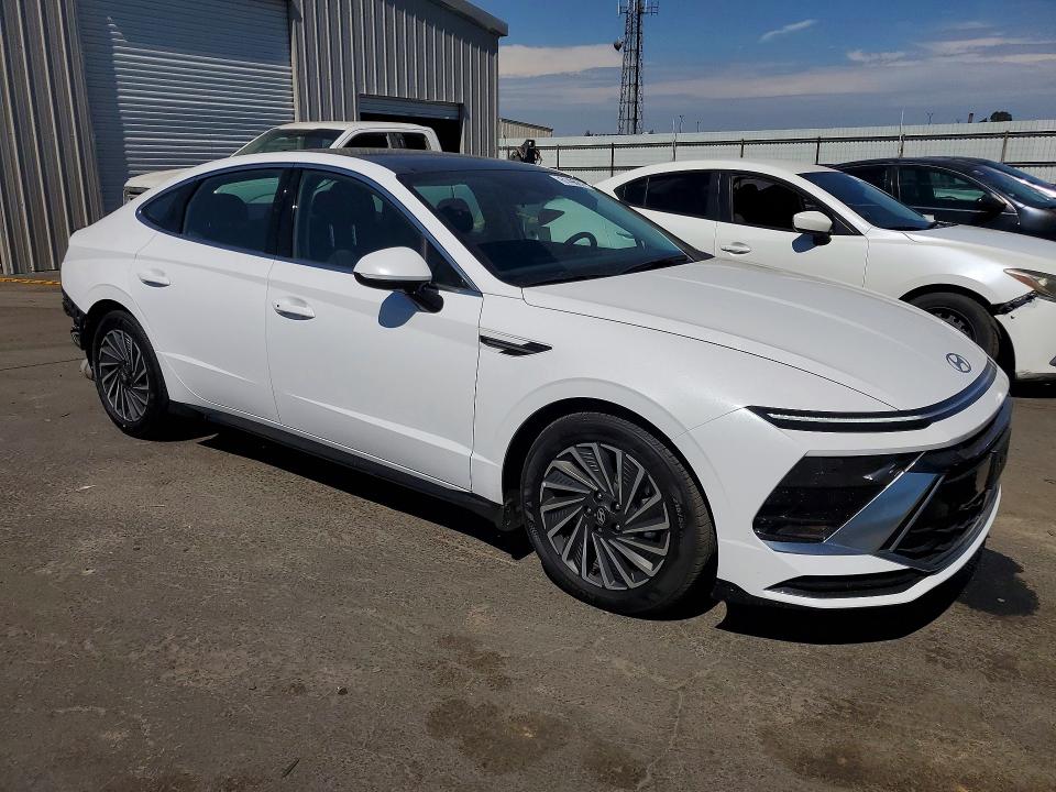 2026 Hyundai Sonata Hybrid მანქანა იყიდება აუქციონზე, vin: KMHL34JJ3TA150262, აუქციონის ნომერი: 61496216