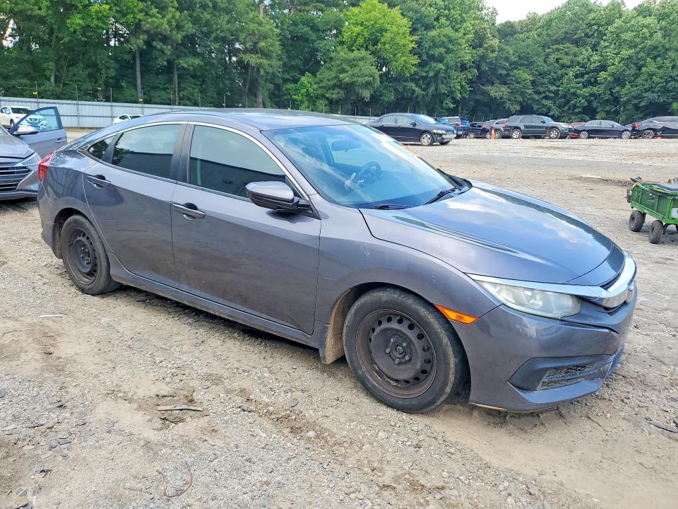 Продаж на аукціоні авто 2018 Honda Civic, vin: 2HGFC2F54JH523200, номер лоту: 59117076