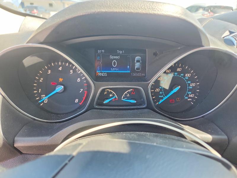 2015 Ford Escape მანქანა იყიდება აუქციონზე, vin: 1FMCU0JX7FUA66894, აუქციონის ნომერი: 62128576