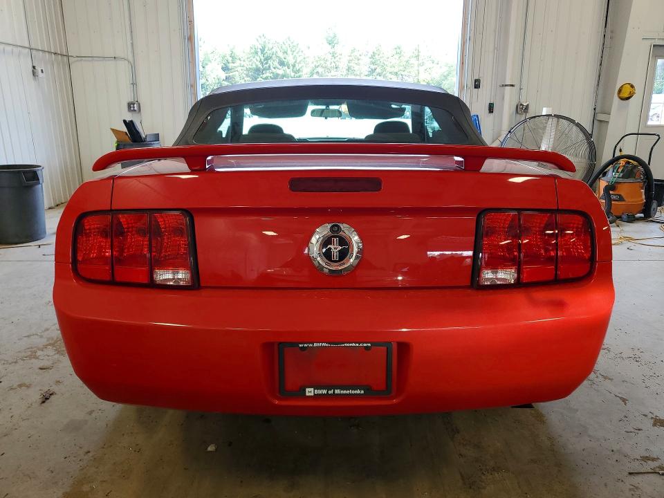 2009 Ford Mustang მანქანა იყიდება აუქციონზე, vin: 1ZVHT84N195108011, აუქციონის ნომერი: 61954076