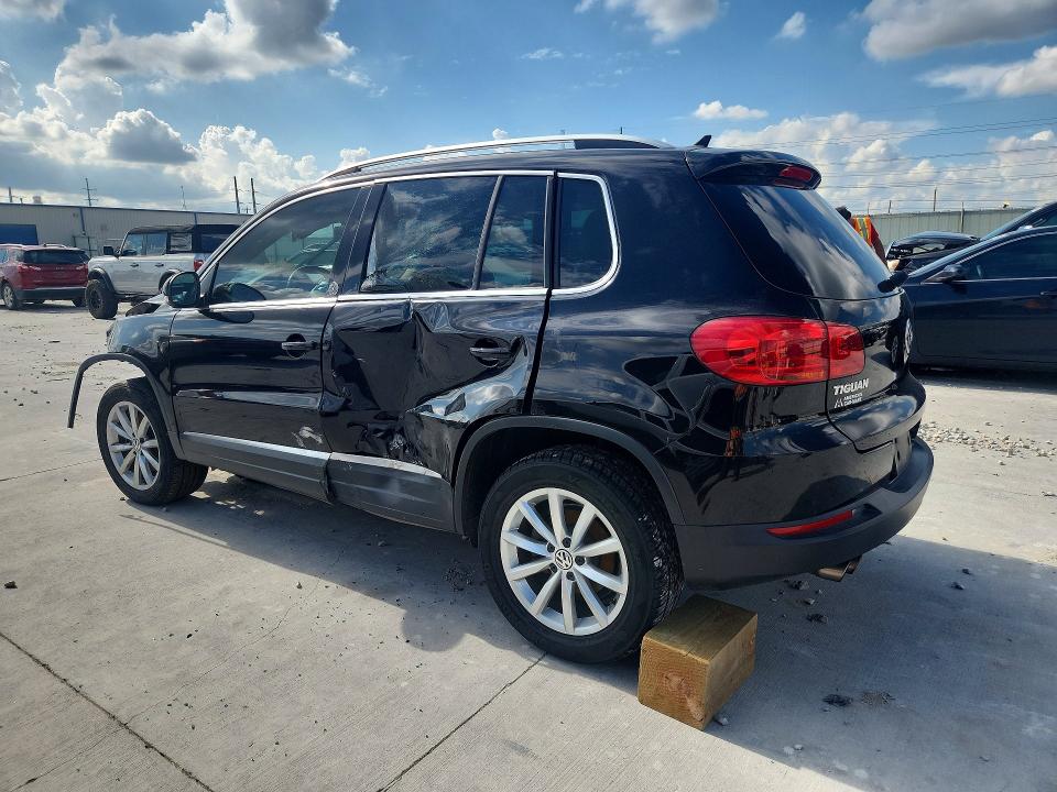 Продажа на аукционе авто 2017 Volkswagen Tiguan, vin: WVGRV7AX1HW508320, номер лота: 60825776
