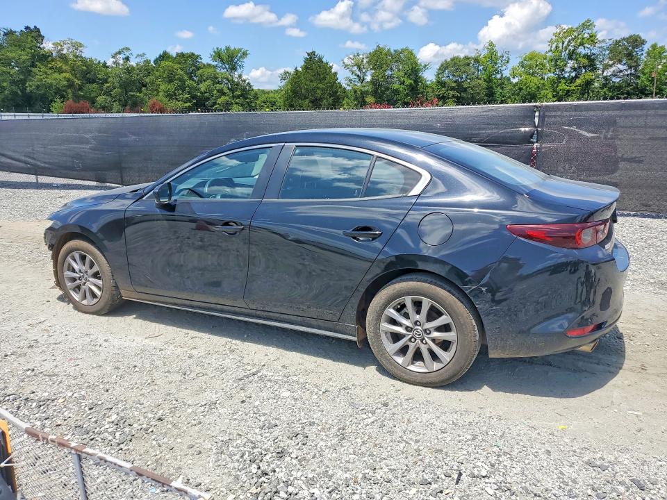 61721156 :رقم المزاد ، JM1BPAA77N1508134 vin ، 2022 Mazda 3 مزاد بيع