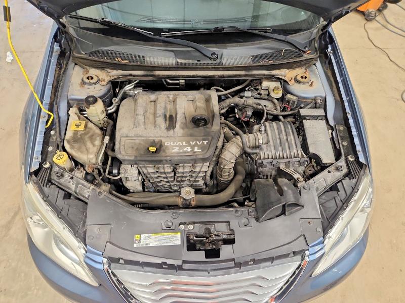 59828216 :رقم المزاد ، 1C3BC1FB5BN535950 vin ، 2011 Chrysler 200 مزاد بيع