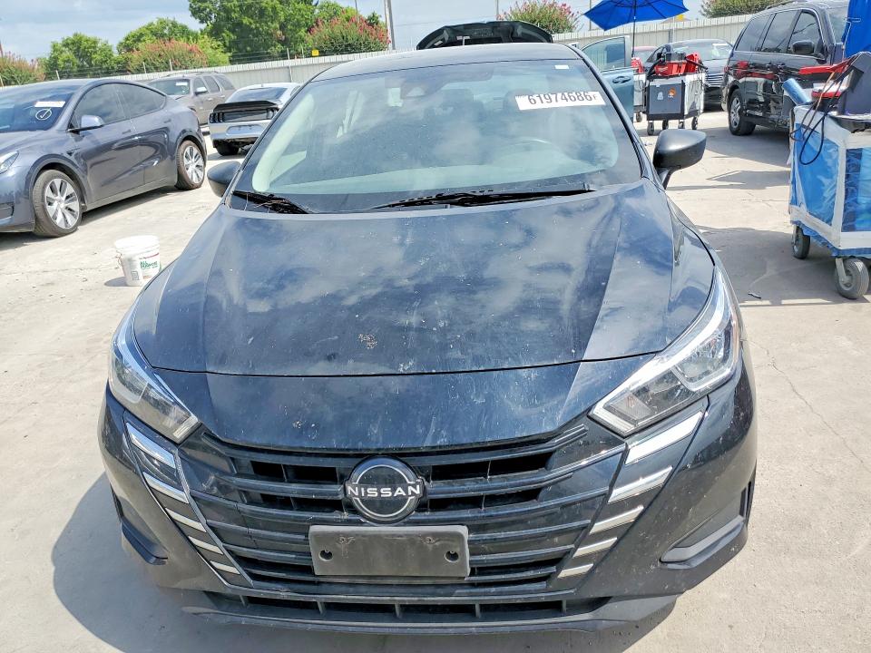 61974686 :رقم المزاد ، 3N1CN8DV3PL871039 vin ، 2023 Nissan Versa مزاد بيع