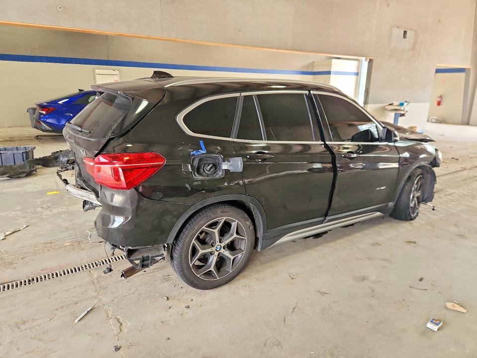 Продажа на аукционе авто 2016 Bmw X1, vin: WBXHT3C38G5E55442, номер лота: 61732426