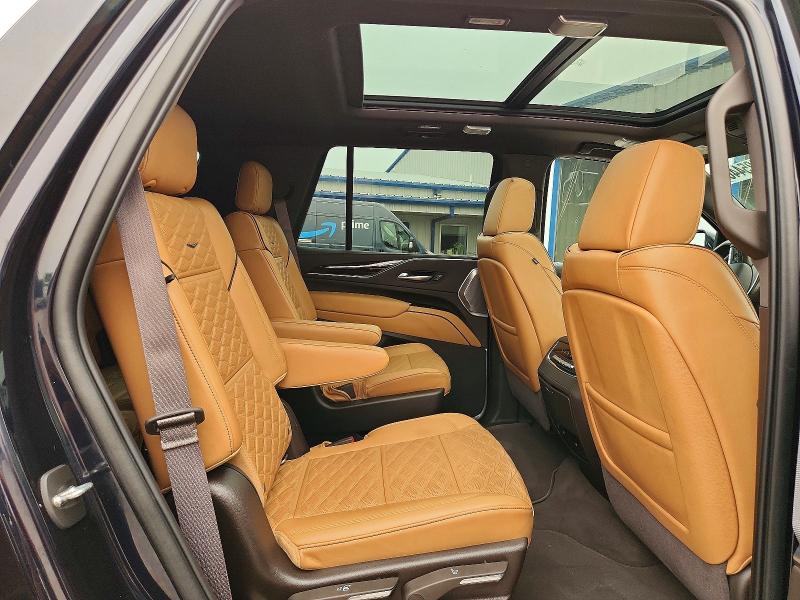 2022 Cadillac Escalade მანქანა იყიდება აუქციონზე, vin: 1GYS4CKL1NR192581, აუქციონის ნომერი: 61325446