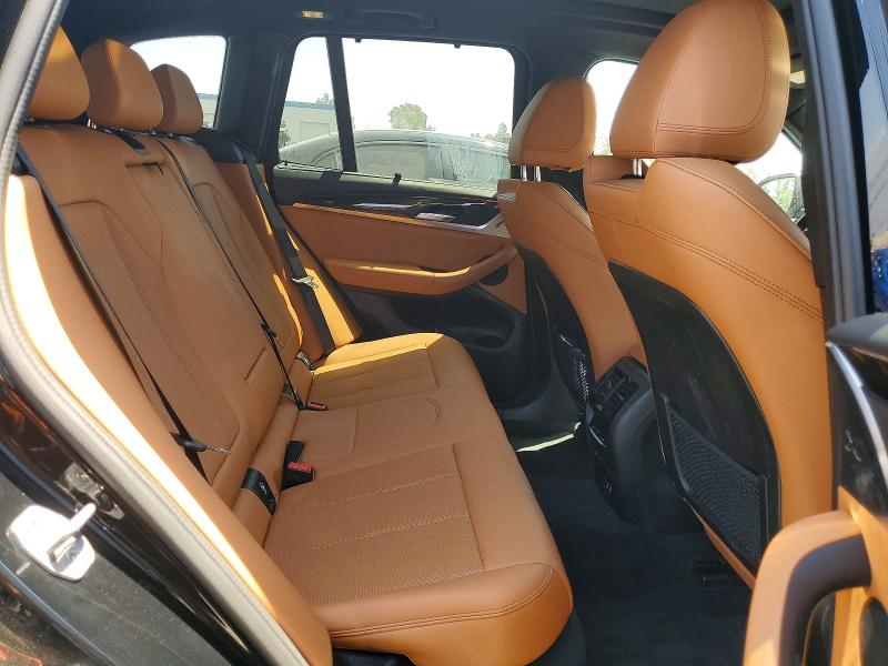 61182346 :رقم المزاد ، 5UX43DP00N9K60874 vin ، 2022 Bmw X3 مزاد بيع