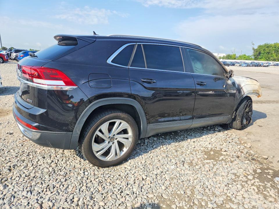 2021 Volkswagen Atlas Cross Sport მანქანა იყიდება აუქციონზე, vin: 1V2BE2CA8MC204879, აუქციონის ნომერი: 63510596