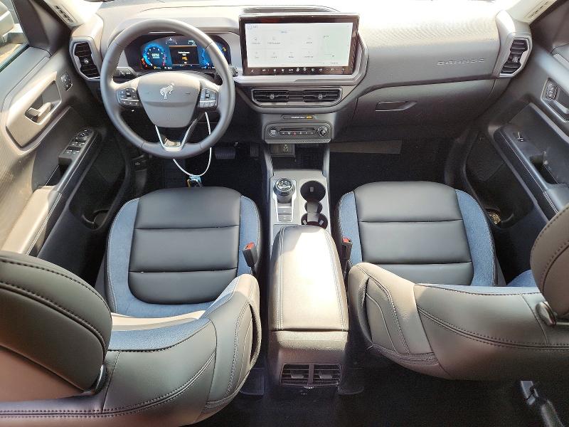 61153556 :رقم المزاد ، 3FMCR9CN5SRF02256 vin ، 2025 Ford Bronco Sport مزاد بيع