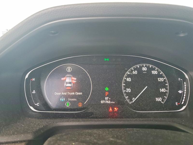 60785546 :رقم المزاد ، 1HGCV1F53JA075408 vin ، 2018 Honda Accord مزاد بيع