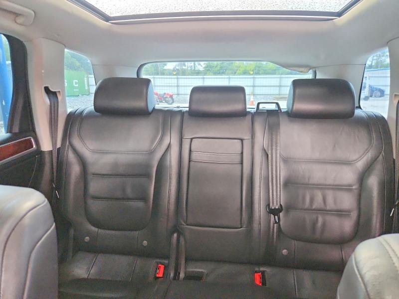 2011 Volkswagen Touareg მანქანა იყიდება აუქციონზე, vin: WVGFF9BP7BD000608, აუქციონის ნომერი: 61214136