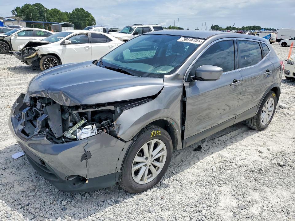 59546256 :رقم المزاد ، JN1BJ1CP3JW151615 vin ، 2018 Nissan Rogue Sport مزاد بيع