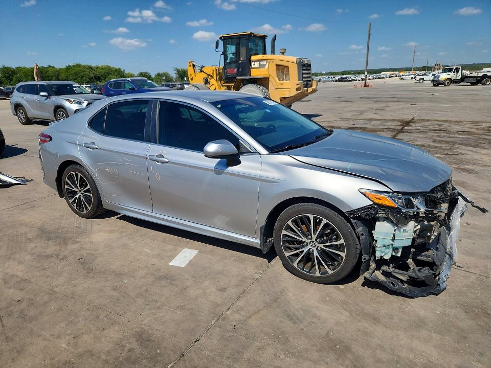 2018 Toyota Camry მანქანა იყიდება აუქციონზე, vin: 4T1B11HK0JU538768, აუქციონის ნომერი: 59542856